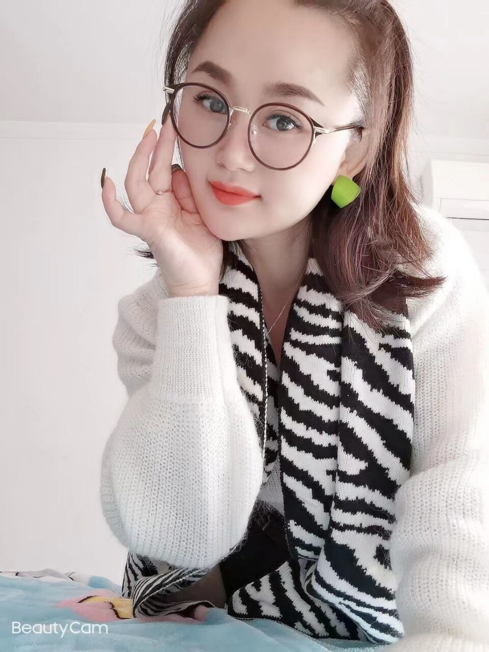 分享一个工作室的妹妹